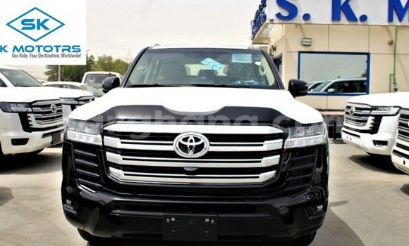 Sayi Imported Toyota Land Cruiser Black Mota in Import - Dubai a Ashanti
