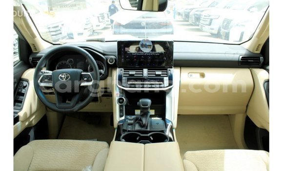 Buy Import Toyota Land Cruiser Black Car in Import - Dubai in Ashanti Buy Import Toyota Land Cruiser Black Car in Import - Dubai in Ashanti