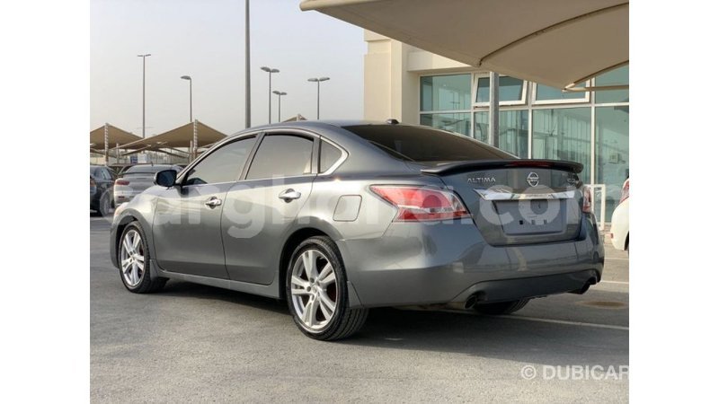 Big with watermark nissan altima ashanti import dubai 44900