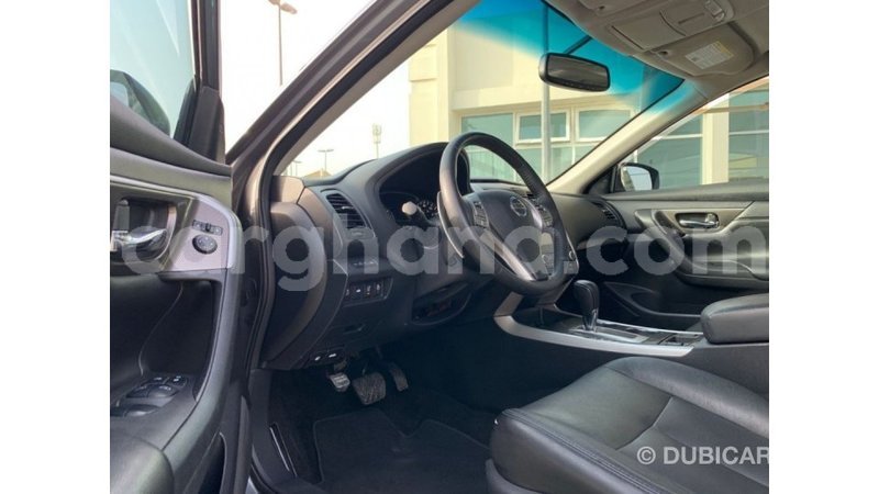 Big with watermark nissan altima ashanti import dubai 44900