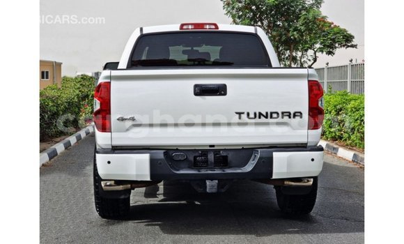 Sayi Imported Toyota Tundra White Mota in Import - Dubai a Ashanti Sayi Imported Toyota Tundra White Mota in Import - Dubai a Ashanti
