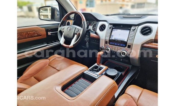 Sayi Imported Toyota Tundra White Mota in Import - Dubai a Ashanti Sayi Imported Toyota Tundra White Mota in Import - Dubai a Ashanti