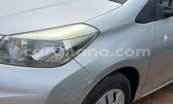 Sayi Na hannu Toyota Vitz Azurfa Mota in Accra a Greater Accra Sayi Na hannu Toyota Vitz Azurfa Mota in Accra a Greater Accra
