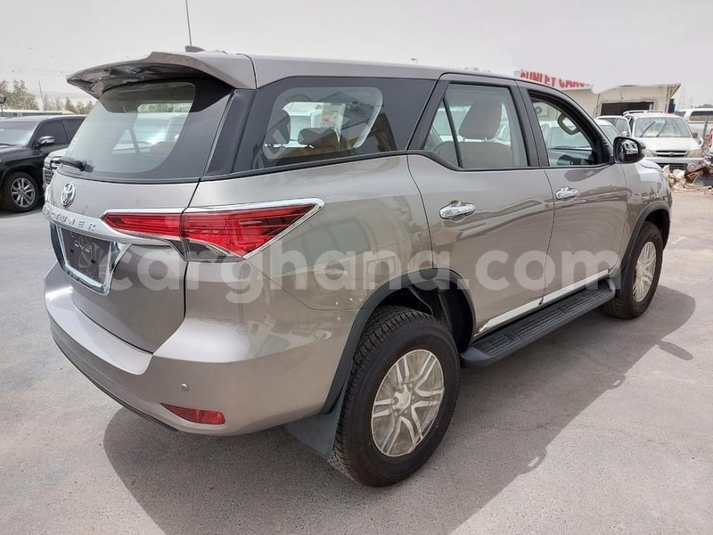 Big with watermark toyota fortuner greater accra tema 44917