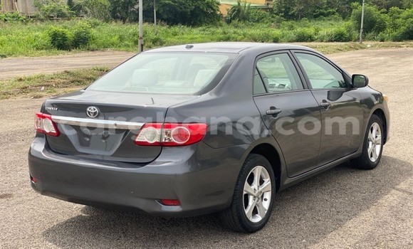 Buy Used Toyota Corolla Beige Car in Sekondi–Takoradi Metropolitan in Western
