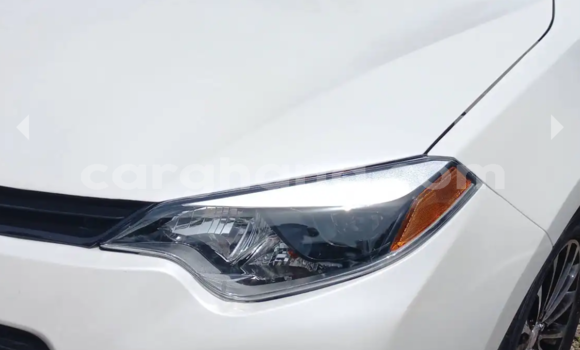 Buy Used Toyota Corolla White Car in Accra in Greater Accra Buy Used Toyota Corolla White Car in Accra in Greater Accra