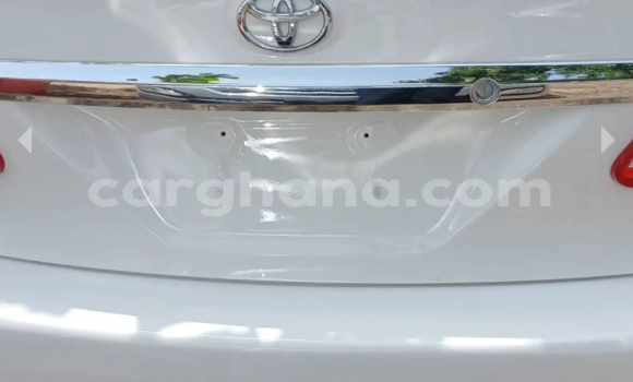 Buy Used Toyota Corolla White Car in Accra in Greater Accra Buy Used Toyota Corolla White Car in Accra in Greater Accra