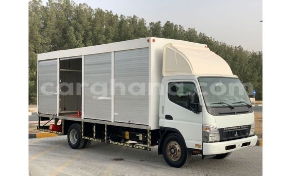 Ra Imported Mitsubishi i funfun Ọkọ̀ in Import - Dubai ni Ashanti Ra Imported Mitsubishi i funfun Ọkọ̀ in Import - Dubai ni Ashanti