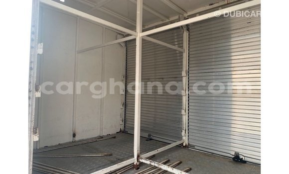 Ra Imported Mitsubishi i funfun Ọkọ̀ in Import - Dubai ni Ashanti Ra Imported Mitsubishi i funfun Ọkọ̀ in Import - Dubai ni Ashanti