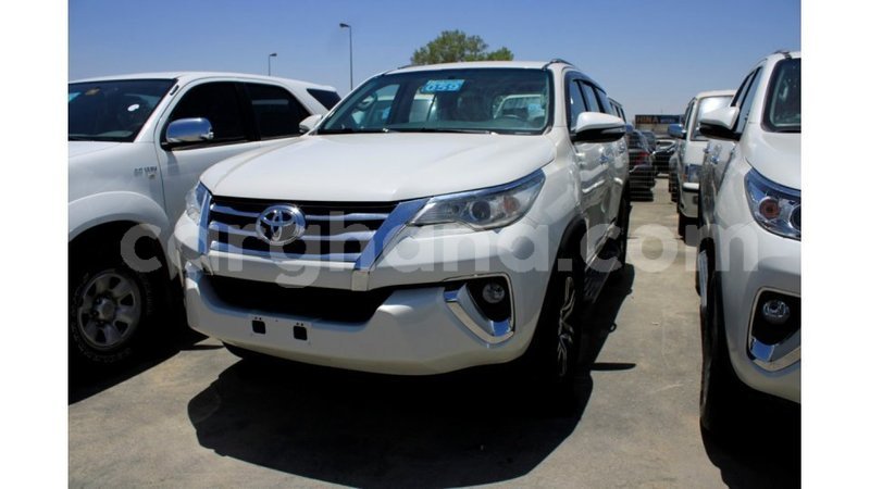 Big with watermark toyota fortuner ashanti import dubai 44954