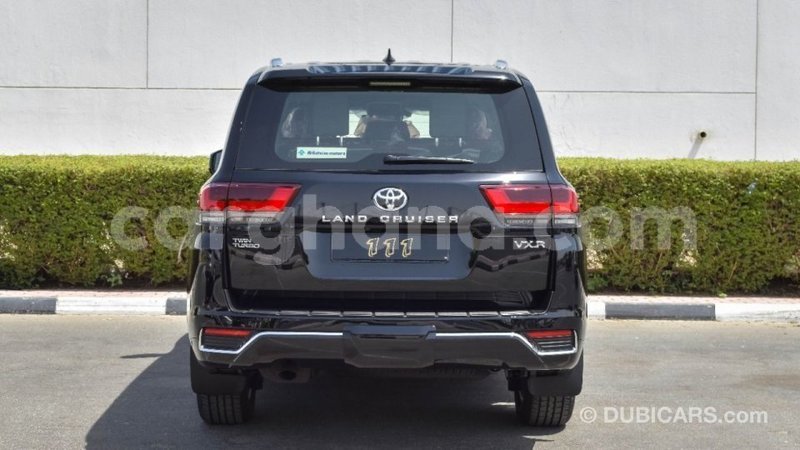 Big with watermark toyota land cruiser ashanti import dubai 44956