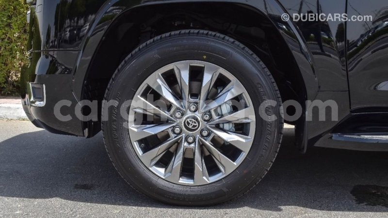 Big with watermark toyota land cruiser ashanti import dubai 44956