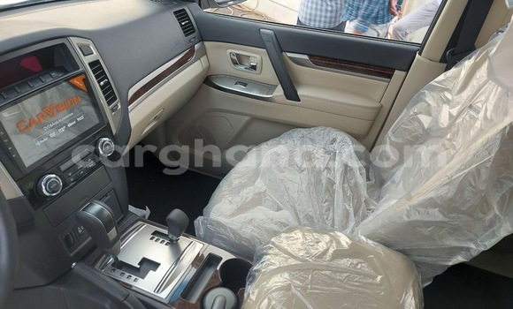 Sayi Na hannu Mitsubishi Pajero White Mota in Tema a Greater Accra Sayi Na hannu Mitsubishi Pajero White Mota in Tema a Greater Accra