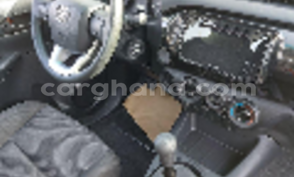 Buy Used Toyota Hilux White Car in Tema in Greater Accra Buy Used Toyota Hilux White Car in Tema in Greater Accra