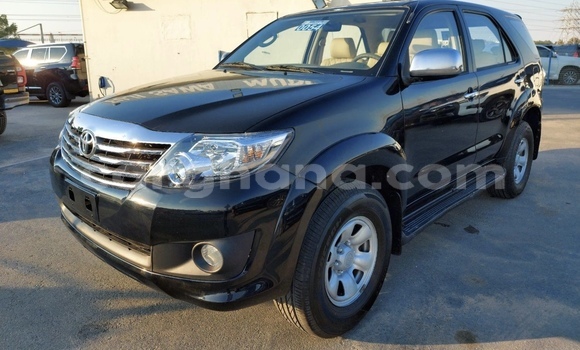 Buy Used Toyota Fortuner Black Car in Tema in Greater Accra