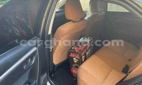 Buy Used Toyota Corolla Beige Car in Accra in Greater Accra Buy Used Toyota Corolla Beige Car in Accra in Greater Accra