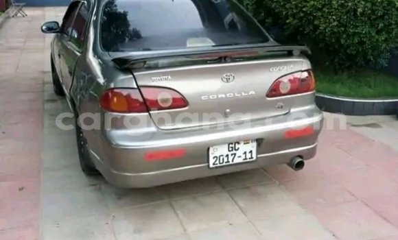 Sayi Na hannu Toyota Corolla Azurfa Mota in Accra a Greater Accra Sayi Na hannu Toyota Corolla Azurfa Mota in Accra a Greater Accra