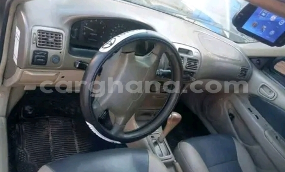 Sayi Na hannu Toyota Corolla Azurfa Mota in Accra a Greater Accra Sayi Na hannu Toyota Corolla Azurfa Mota in Accra a Greater Accra