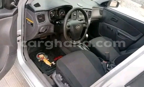 Sayi Na hannu Kia Rio Azurfa Mota in Accra a Greater Accra Sayi Na hannu Kia Rio Azurfa Mota in Accra a Greater Accra