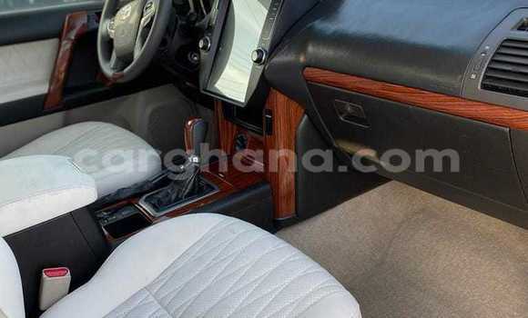 Buy Used Toyota Land Cruiser Red Car in Accra in Greater Accra Buy Used Toyota Land Cruiser Red Car in Accra in Greater Accra