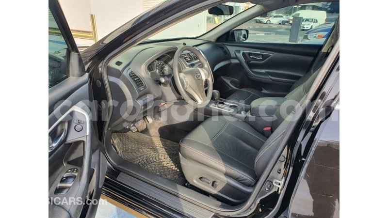 Big with watermark nissan altima ashanti import dubai 45027