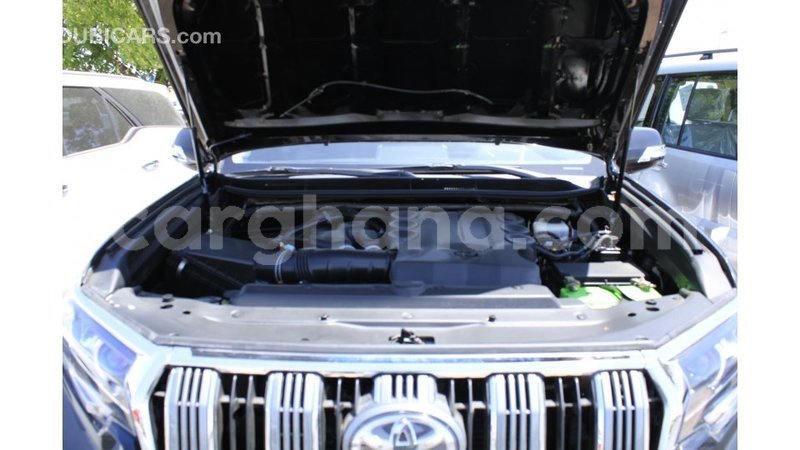 Big with watermark toyota prado ashanti import dubai 45028