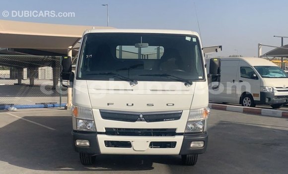 Ra Imported Mitsubishi i funfun Ọkọ̀ in Import - Dubai ni Ashanti Ra Imported Mitsubishi i funfun Ọkọ̀ in Import - Dubai ni Ashanti