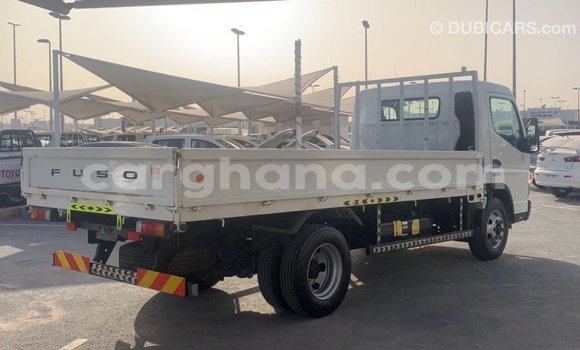 Ra Imported Mitsubishi i funfun Ọkọ̀ in Import - Dubai ni Ashanti Ra Imported Mitsubishi i funfun Ọkọ̀ in Import - Dubai ni Ashanti