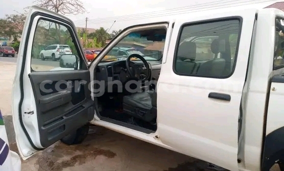 Ra Àlòkù Nissan Hardbody Miiran Ọkọ̀ in Accra ni Greater Accra