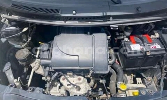 Sayi Na hannu Toyota Vitz Black Mota in Accra a Greater Accra Sayi Na hannu Toyota Vitz Black Mota in Accra a Greater Accra