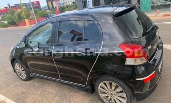 Sayi Na hannu Toyota Vitz Black Mota in Accra a Greater Accra Sayi Na hannu Toyota Vitz Black Mota in Accra a Greater Accra
