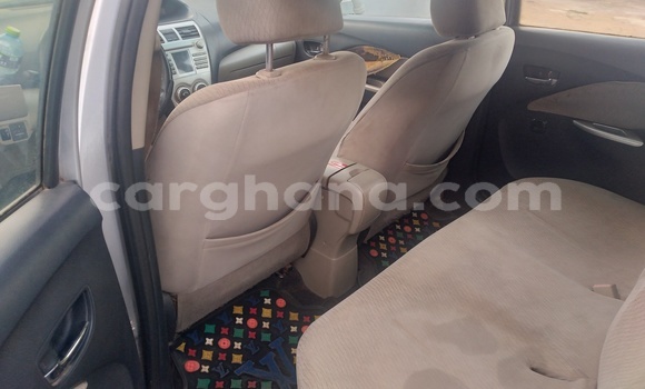 Sayi Na hannu Toyota Yaris Azurfa Mota in Accra a Greater Accra Sayi Na hannu Toyota Yaris Azurfa Mota in Accra a Greater Accra