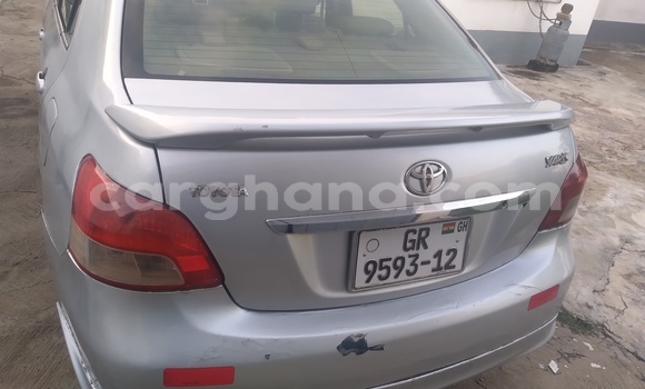 Sayi Na hannu Toyota Yaris Azurfa Mota in Accra a Greater Accra Sayi Na hannu Toyota Yaris Azurfa Mota in Accra a Greater Accra