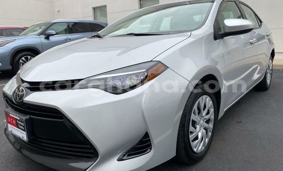 Ra Àlòkù Toyota Corolla Silver Ọkọ̀ in Accra ni Greater Accra