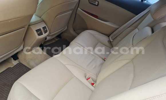 Buy Used Lexus ES Red Car in Accra in Greater Accra Buy Used Lexus ES Red Car in Accra in Greater Accra