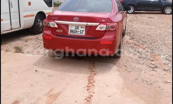 Sayi Na hannu Toyota Corolla Red Mota in Accra a Greater Accra Sayi Na hannu Toyota Corolla Red Mota in Accra a Greater Accra