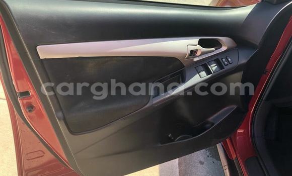 Ra Àlòkù Pontiac Vibe Red Ọkọ̀ in Accra ni Greater Accra Ra Àlòkù Pontiac Vibe Red Ọkọ̀ in Accra ni Greater Accra