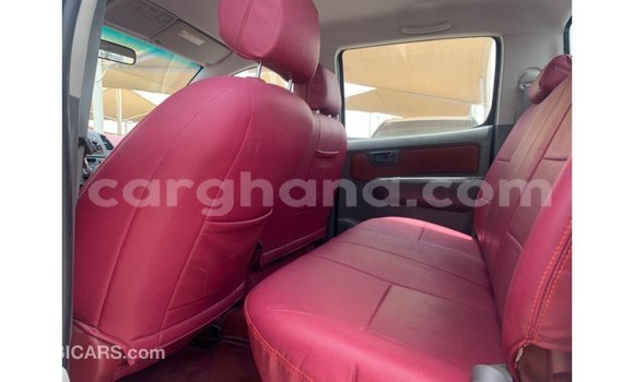 Ra Imported Toyota Hilux funfun Ọkọ̀ in Import - Dubai ni Ashanti Ra Imported Toyota Hilux funfun Ọkọ̀ in Import - Dubai ni Ashanti