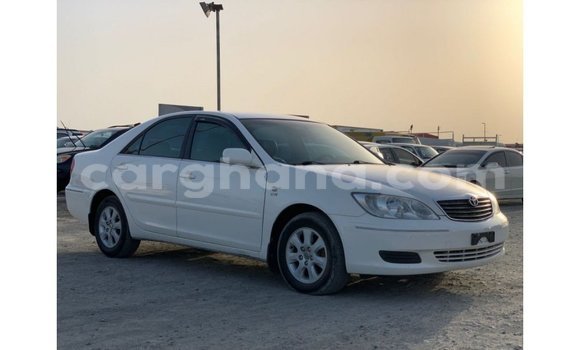 Ra Imported Toyota Camry funfun Ọkọ̀ in Import - Dubai ni Ashanti Ra Imported Toyota Camry funfun Ọkọ̀ in Import - Dubai ni Ashanti