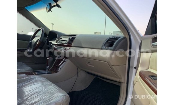Ra Imported Toyota Camry funfun Ọkọ̀ in Import - Dubai ni Ashanti Ra Imported Toyota Camry funfun Ọkọ̀ in Import - Dubai ni Ashanti