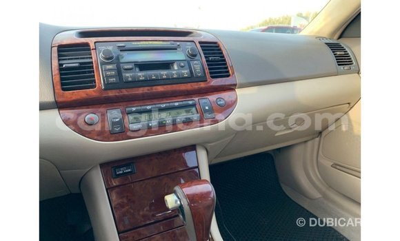 Ra Imported Toyota Camry funfun Ọkọ̀ in Import - Dubai ni Ashanti Ra Imported Toyota Camry funfun Ọkọ̀ in Import - Dubai ni Ashanti