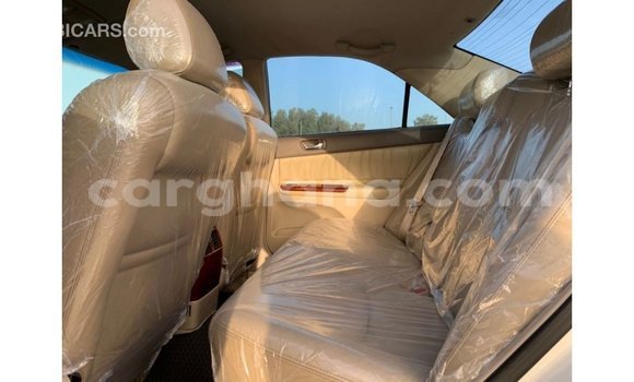 Ra Imported Toyota Camry funfun Ọkọ̀ in Import - Dubai ni Ashanti Ra Imported Toyota Camry funfun Ọkọ̀ in Import - Dubai ni Ashanti