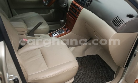 Sayi Na hannu Toyota Corolla Azurfa Mota in Tema a Greater Accra Sayi Na hannu Toyota Corolla Azurfa Mota in Tema a Greater Accra