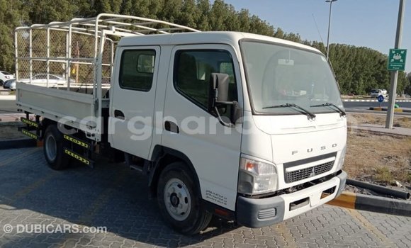 Ra Imported Mitsubishi i funfun Ọkọ̀ in Import - Dubai ni Ashanti Ra Imported Mitsubishi i funfun Ọkọ̀ in Import - Dubai ni Ashanti