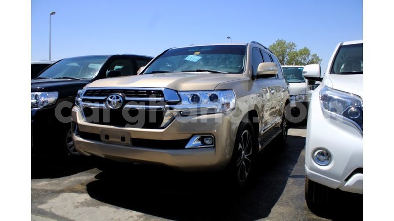 Big with watermark toyota land cruiser ashanti import dubai 45104