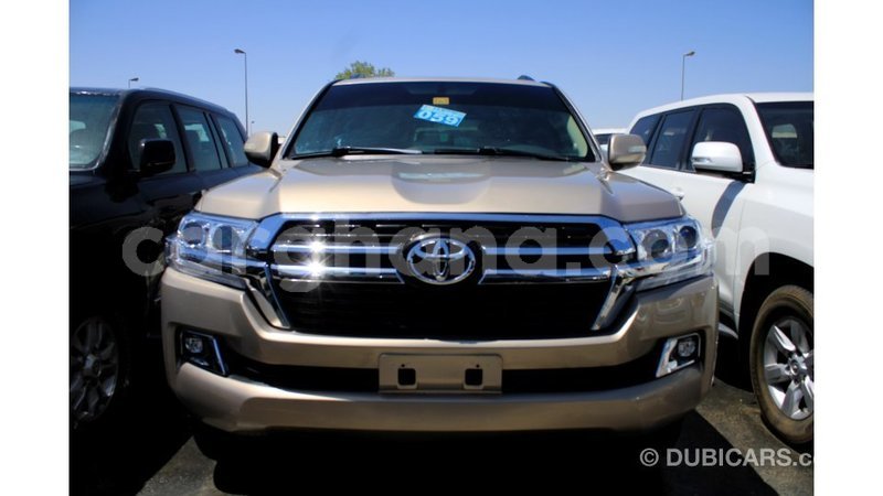 Big with watermark toyota land cruiser ashanti import dubai 45104