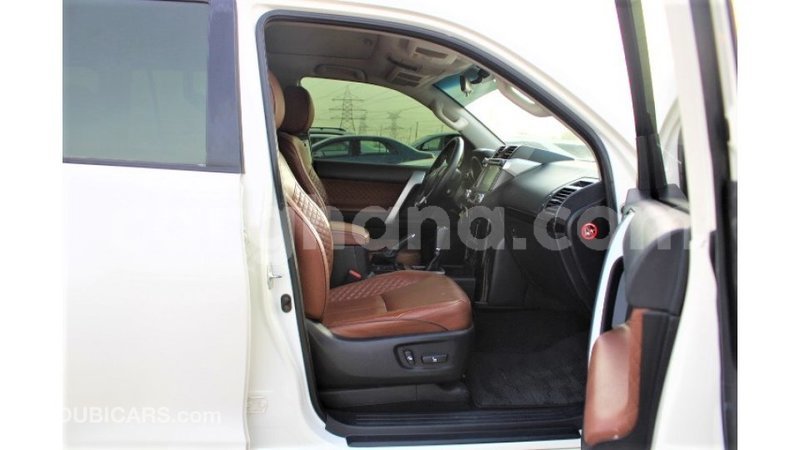 Big with watermark toyota prado ashanti import dubai 45106