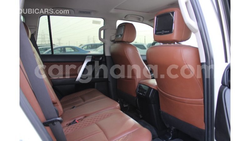 Big with watermark toyota prado ashanti import dubai 45106