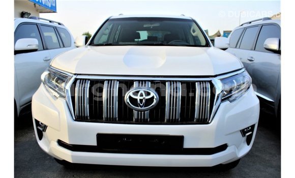 Ra Imported Toyota Prado funfun Ọkọ̀ in Import - Dubai ni Ashanti Ra Imported Toyota Prado funfun Ọkọ̀ in Import - Dubai ni Ashanti