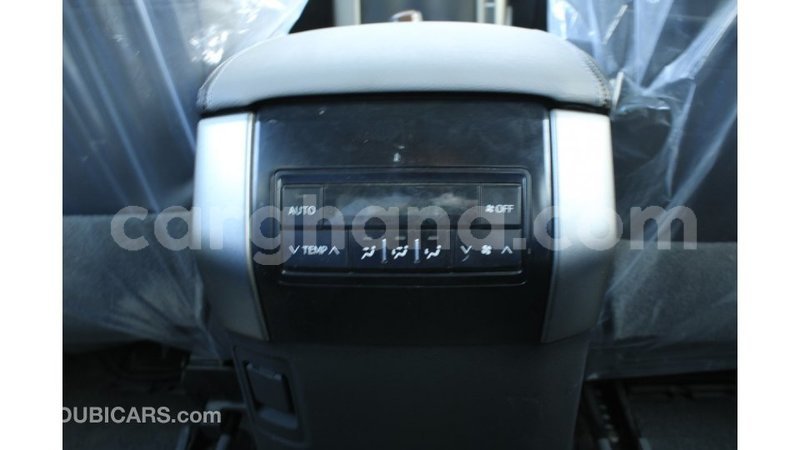 Big with watermark toyota prado ashanti import dubai 45108